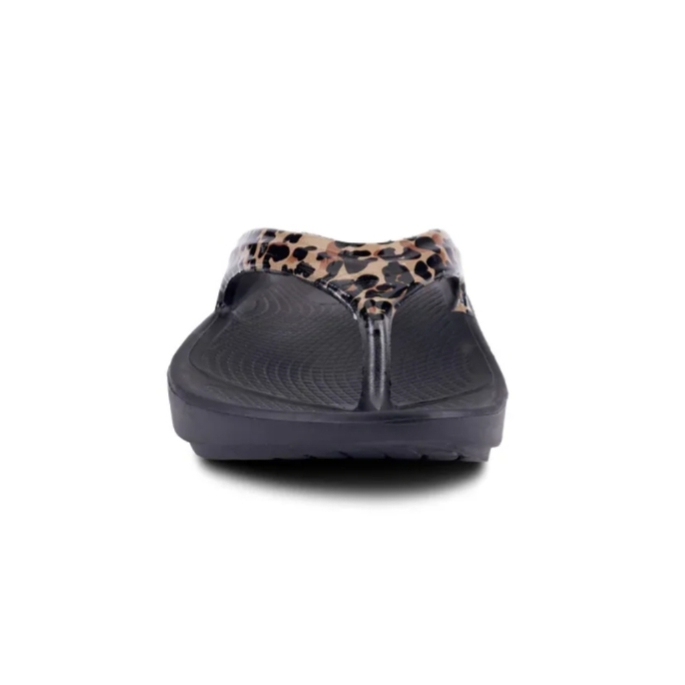 OOFOS Leopard Print Thong Sandals in Black and Tan - Picture 3 of 10